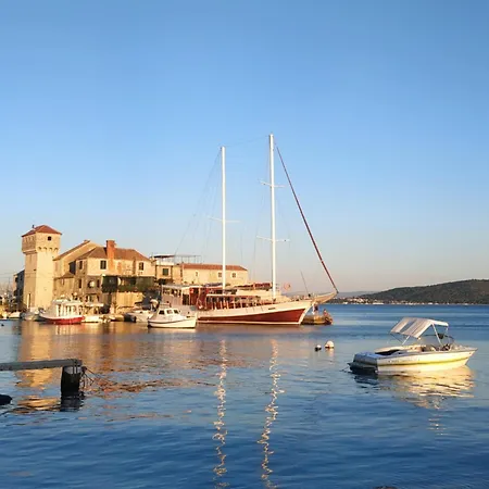 Tina Little Paradise Kaštela