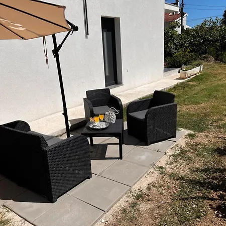 Tina Little Paradise 아파트 Kaštela